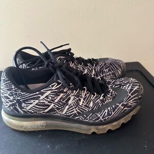 Nike Women's Air Max 2016 Running Shoes/Sneakers, Size 7.5 Black&White